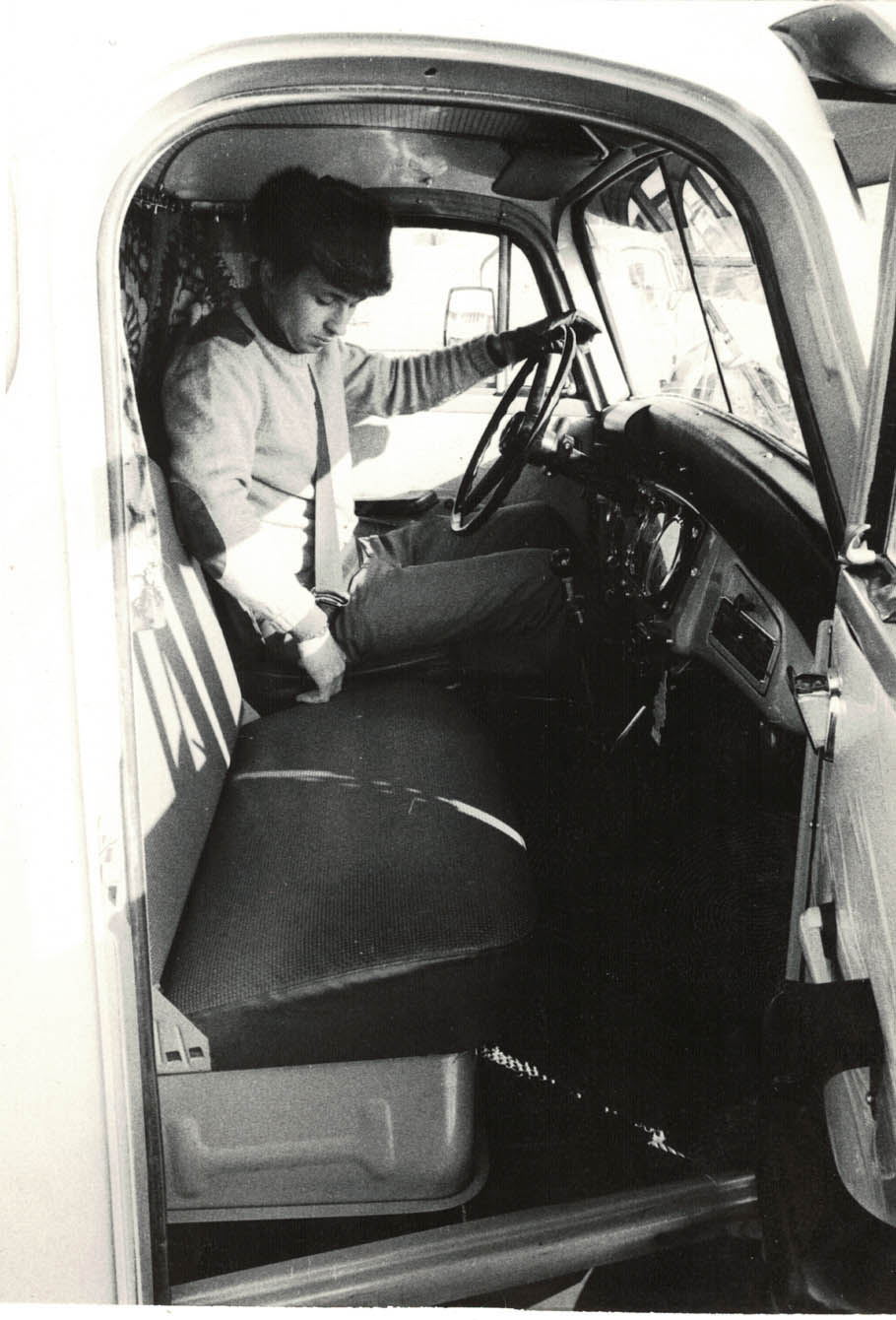 Tapio Mäkinen ja turvavyö